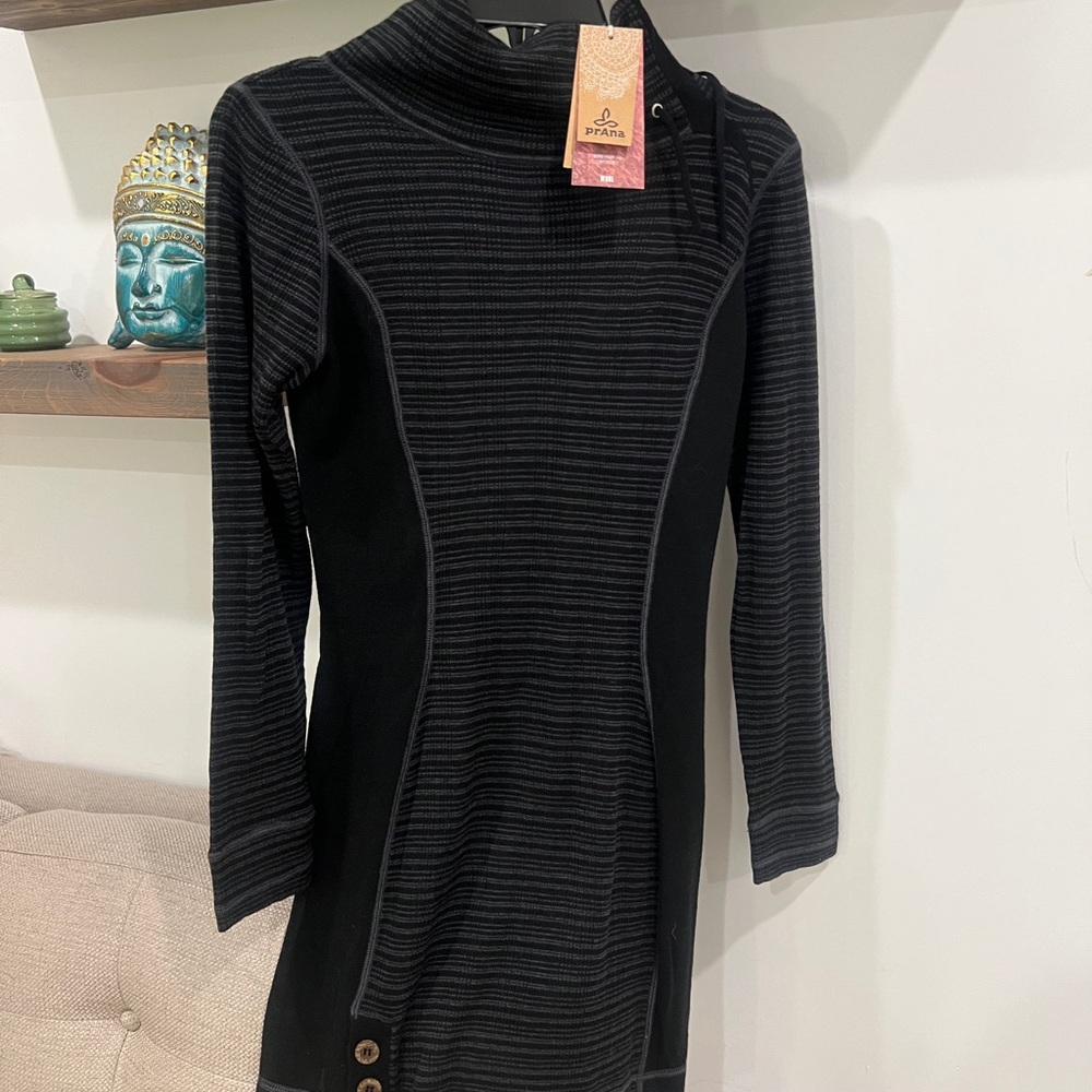 Prana Black and Gray Striped Long Sleeve Dress